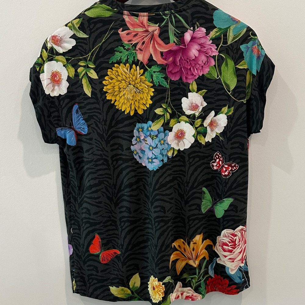Floral Print Women's Top - Picture 6 of 9